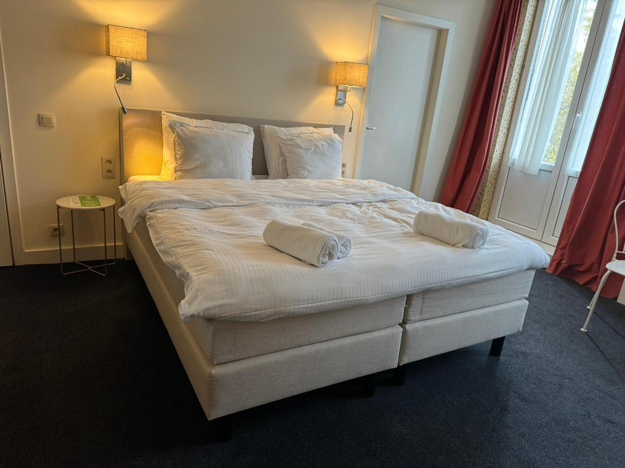 Hotel Rubenshof แอนต์เวิร์ป ภายนอก รูปภาพ